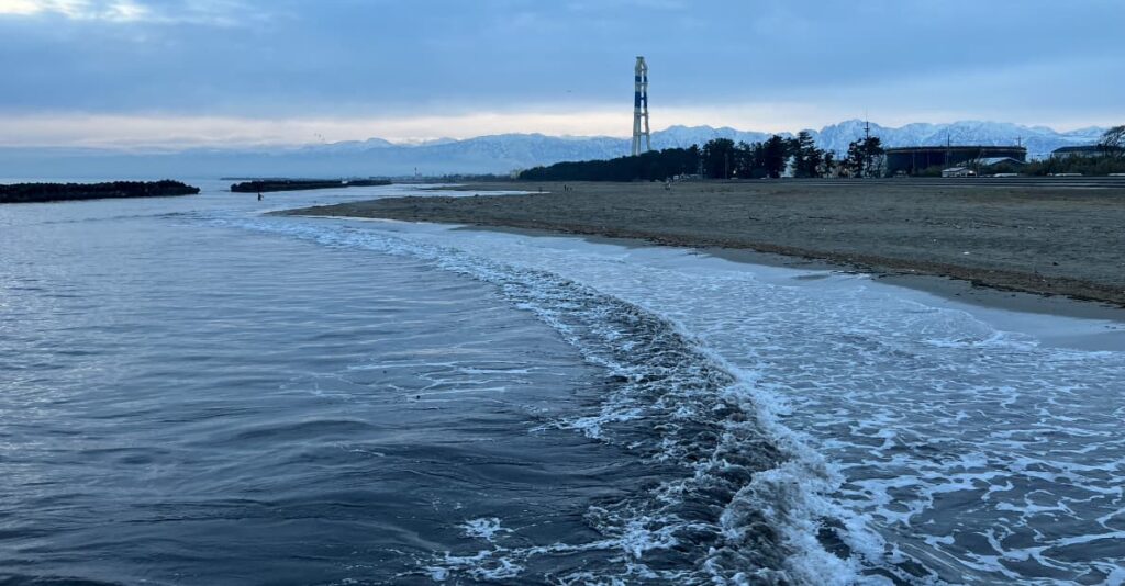 八重津浜の朝